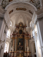 Ansicht des Hauptaltars / Basilika St. Martin und Oswald in 88250 Weingarten (29.03.2012 - Foto: Schädel, Stefan; strebewerk. Riegler Läpple Partnerschaft Ingenieure, Stuttgart)